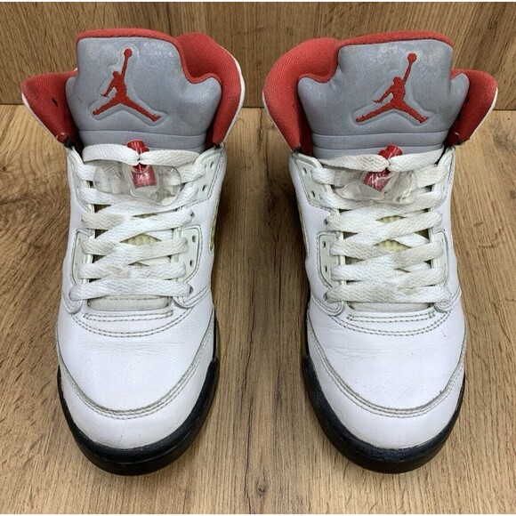 Nike Air Jordan 5 Retro Mid Fire Red Silver Tongue Sneakers 5Y White 440888-102 - Picture 4 of 16